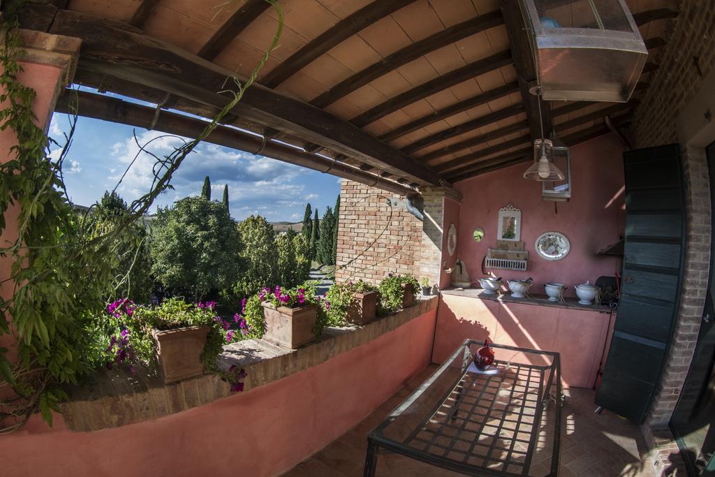 Agriturismo Sant'Alfredo Monteroni dʼArbia Exterior foto