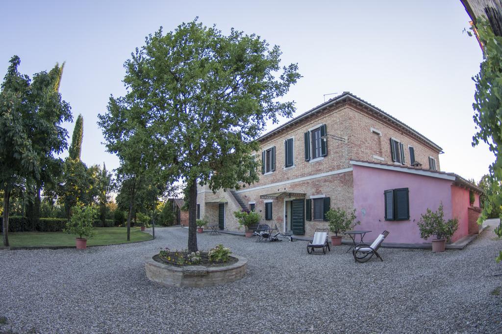 Agriturismo Sant'Alfredo Monteroni dʼArbia Exterior foto