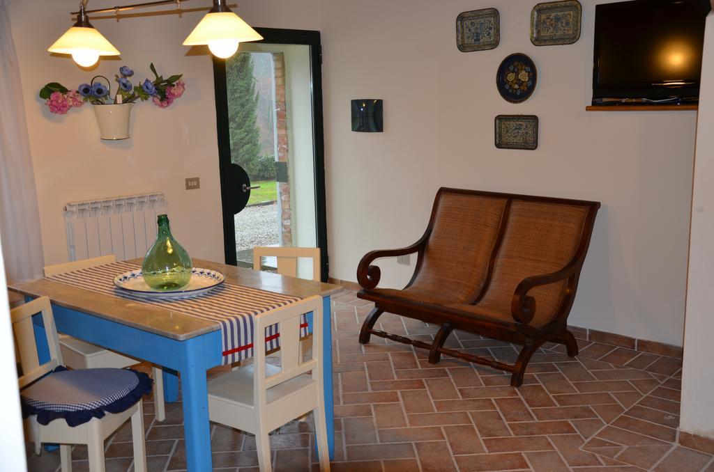 Agriturismo Sant'Alfredo Monteroni dʼArbia Exterior foto